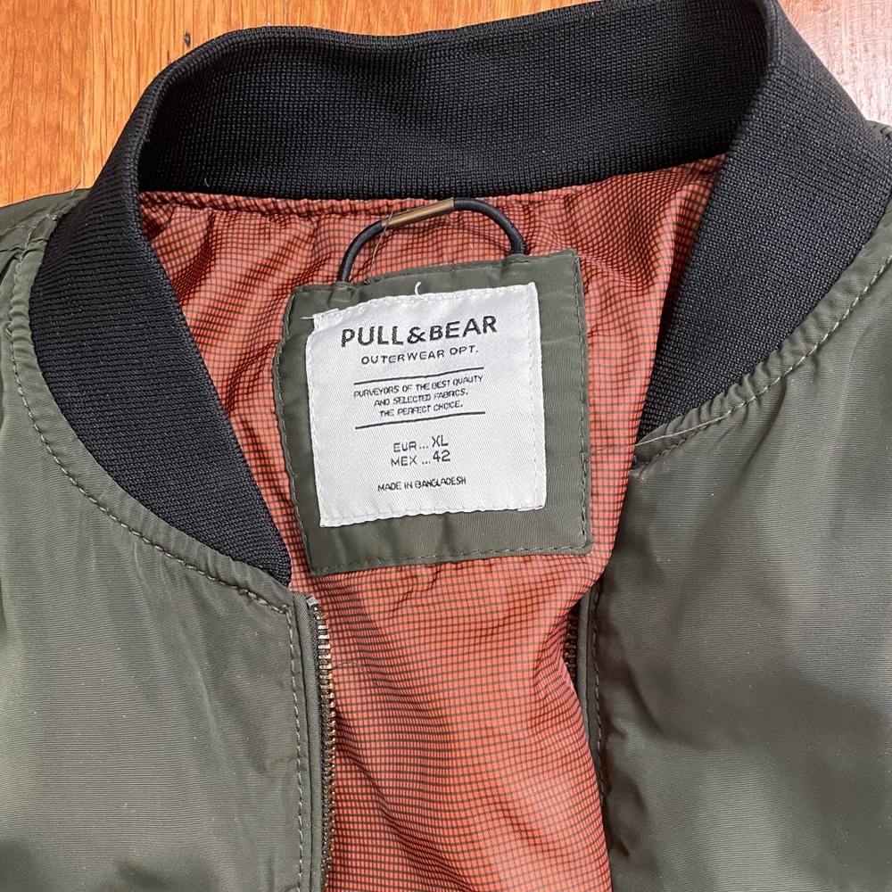 Bomber Jacket - Picture 5 of 5